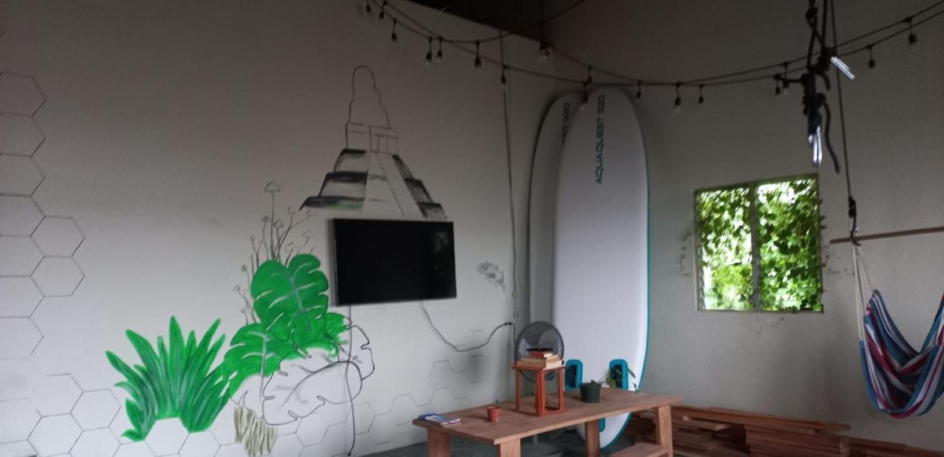Chill House Flores Bagian luar foto